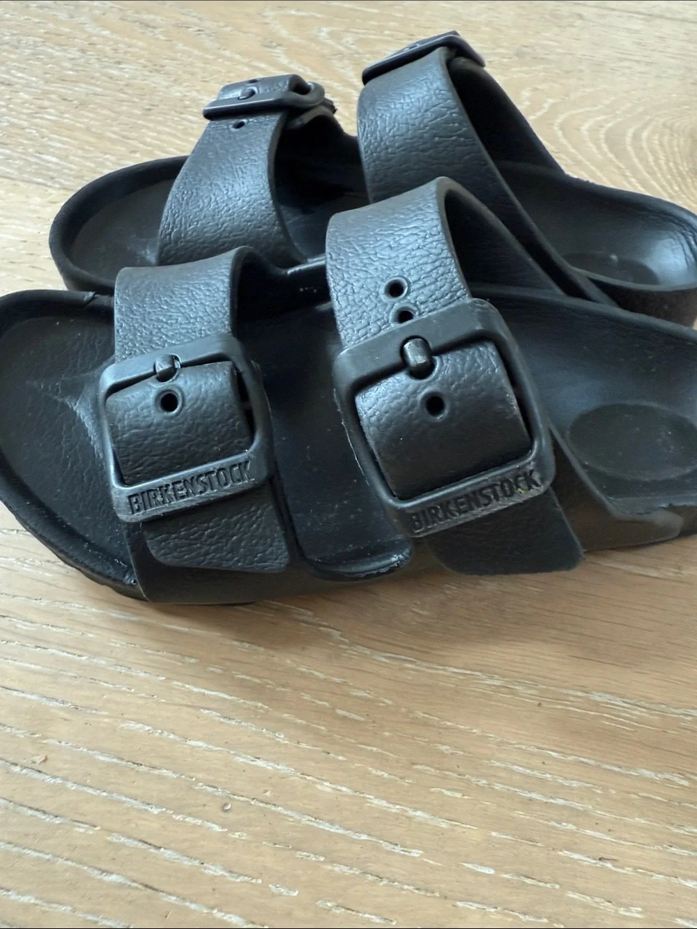 Birkenstock EVA Kids size 26/8-8.5 Black Double-Buckle Slide Sandals